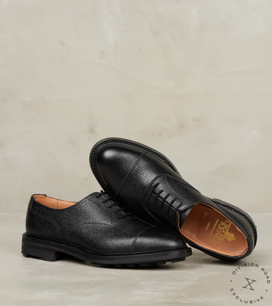 Exeter - 375 - Ridgeway - Black Scotch Grain Calf