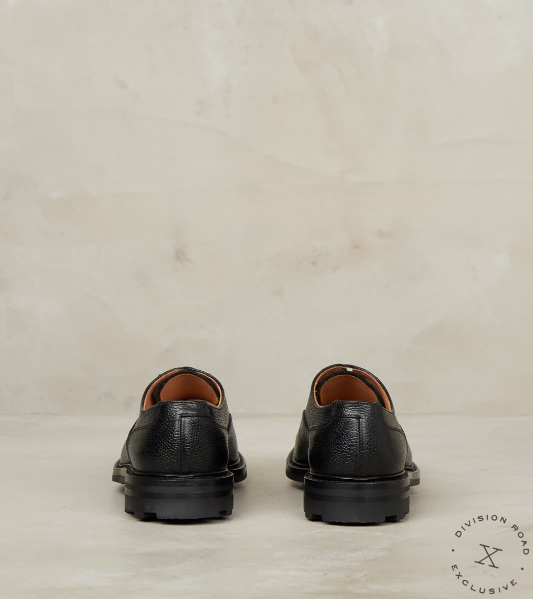 Exeter - 375 - Ridgeway - Black Scotch Grain Calf