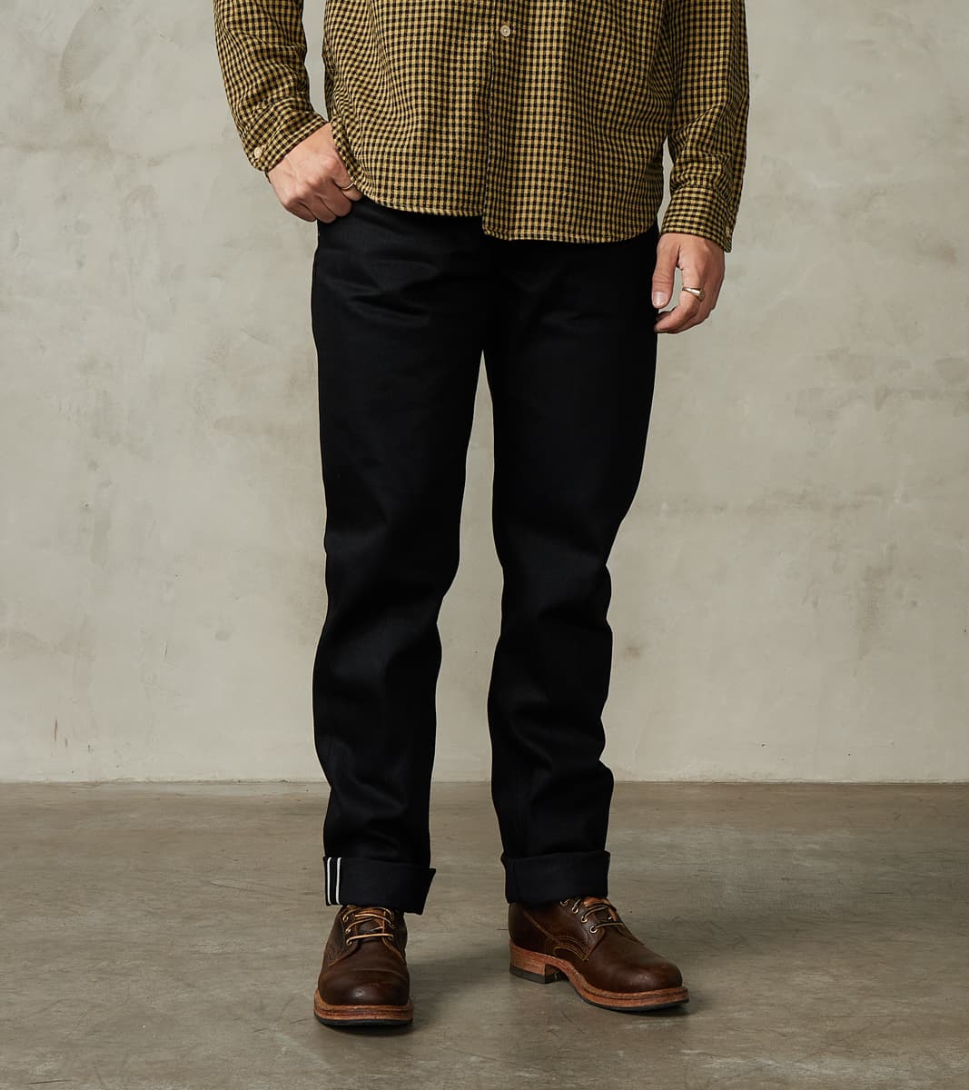 Freenote Cloth Portola - Classic Tapered - 15.75oz Black x Black
