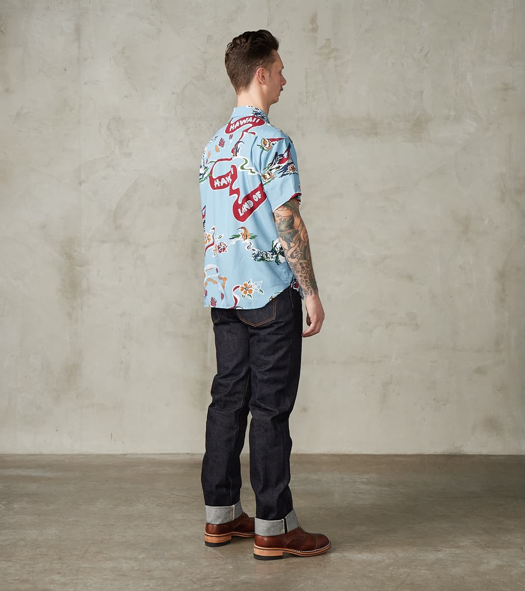 Hawaiian Camp - Hoffman Rayon Poplin - Clear Blue Aloha
