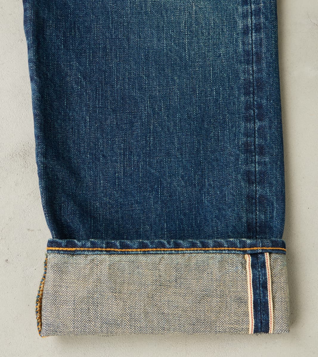 J401-D01 Circle Series - Classic Straight - 14.8oz US Cotton Aging Wash