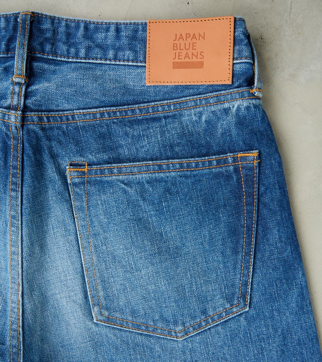 J501-MID Circle Series - Loose Straight - 14.8oz US Cotton Medium Indigo
