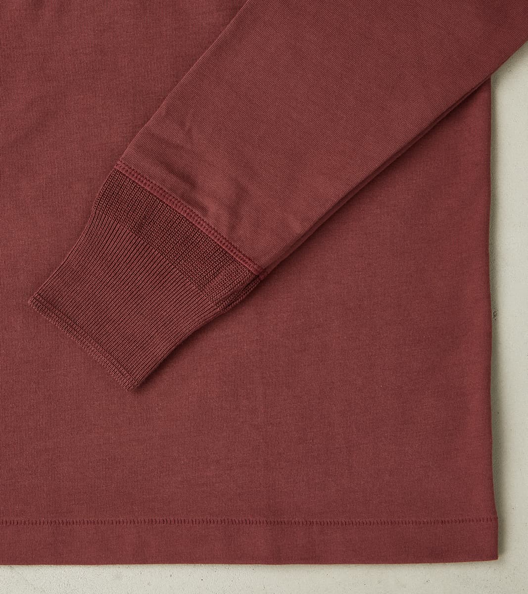 2M06 Good Originals - 6.8oz Vintage Machine 2-Thread Henley - 506 Burgundy