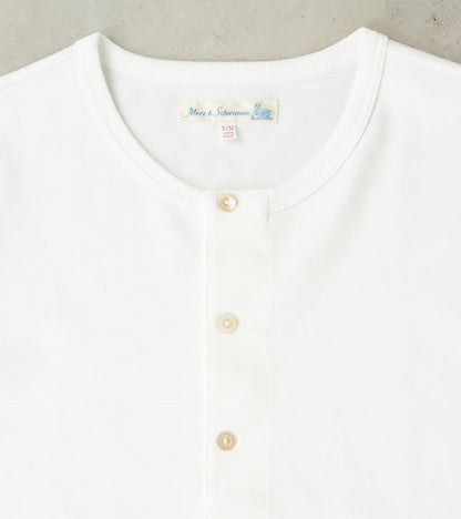 2M06 Good Originals - 6.8oz Vintage Machine 2-Thread Henley - 01 White