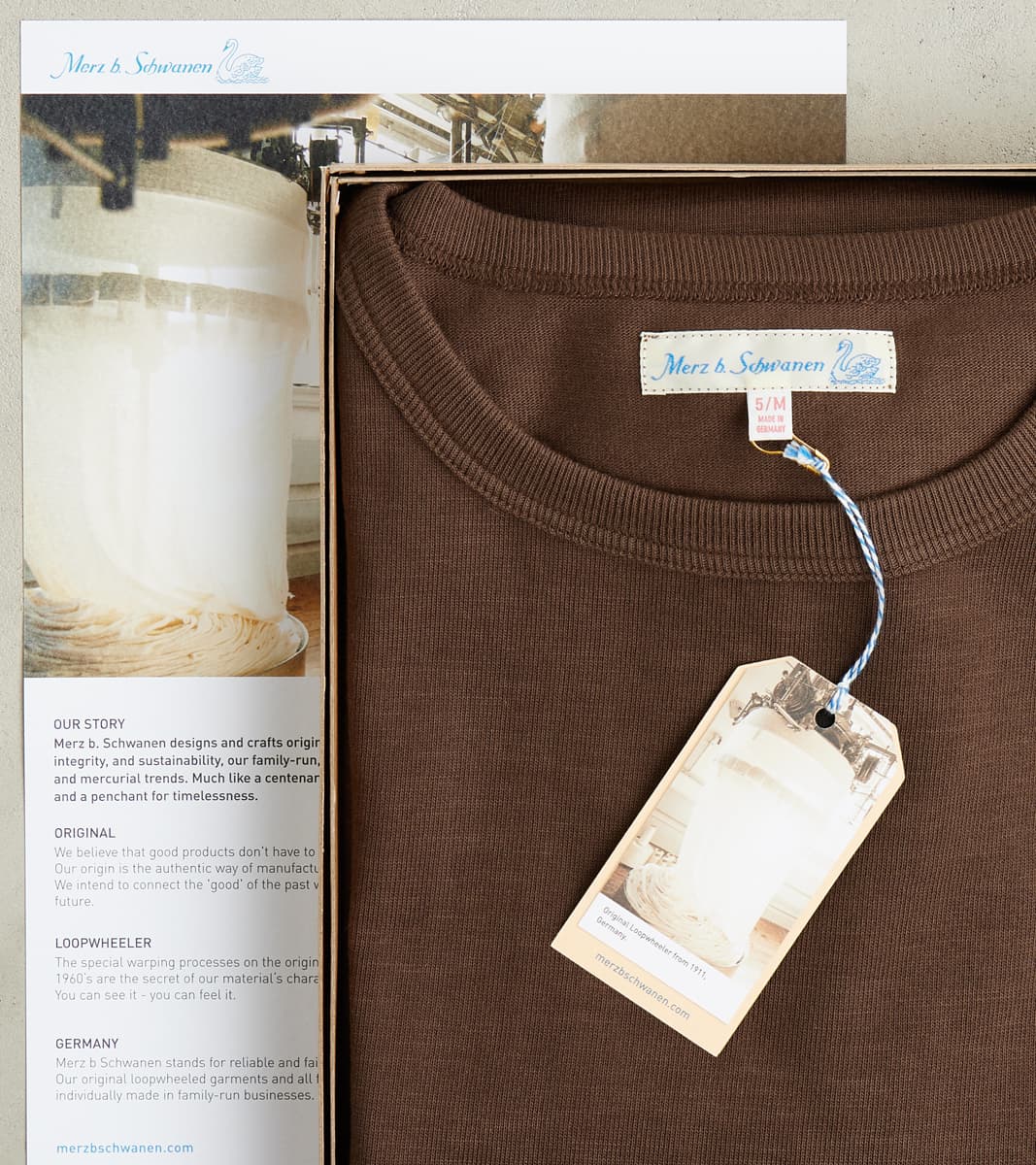 S218 Good Originals - 10.7oz Loopwheeled 2-Thread Heavyweight Longsleeve - 192 Chocolate