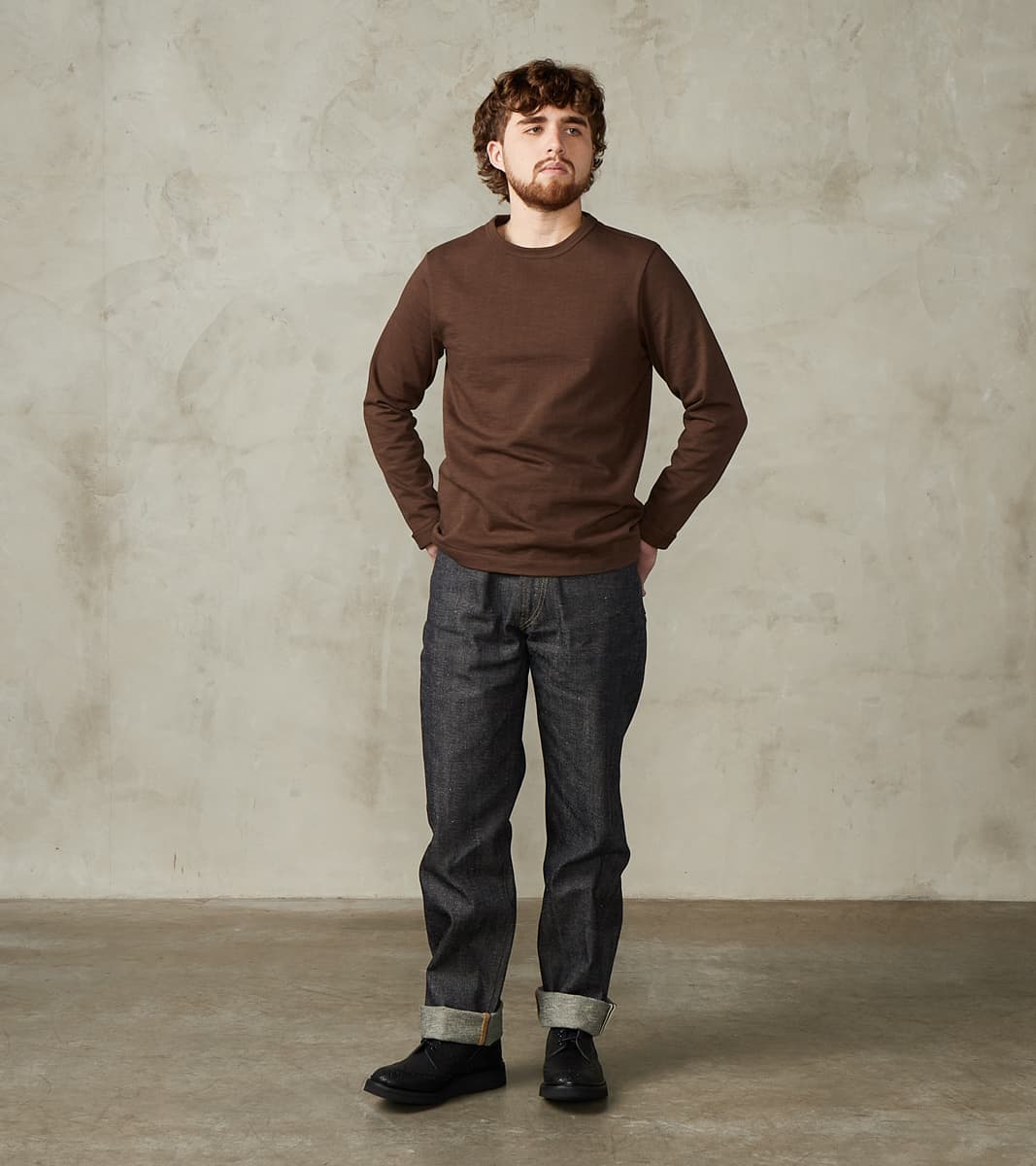 S218 Good Originals - 10.7oz Loopwheeled 2-Thread Heavyweight Longsleeve - 192 Chocolate