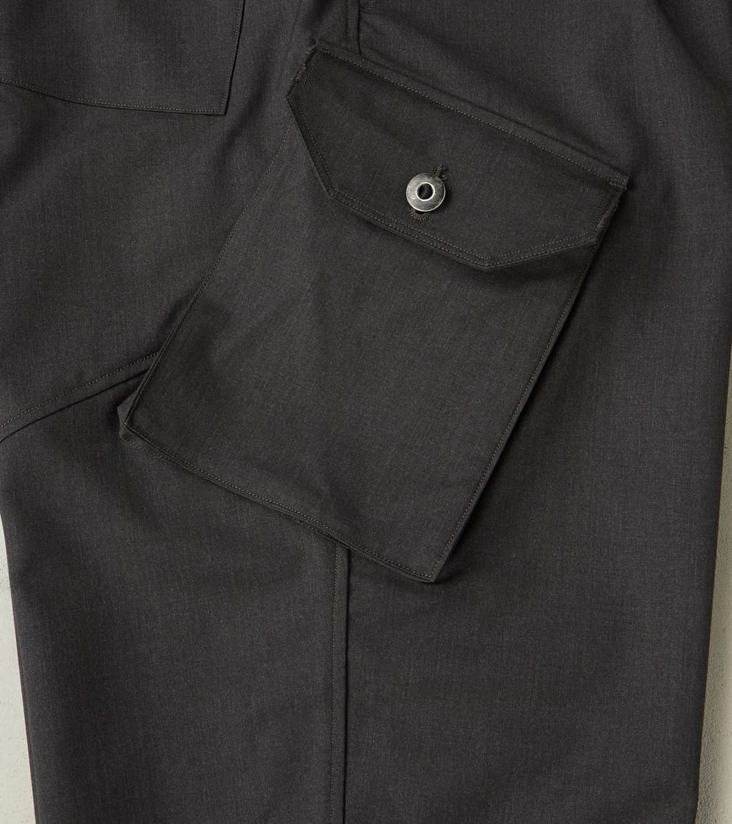 Swiss Army Cargo Trousers - Anthracite Optim® Wool Gabardine