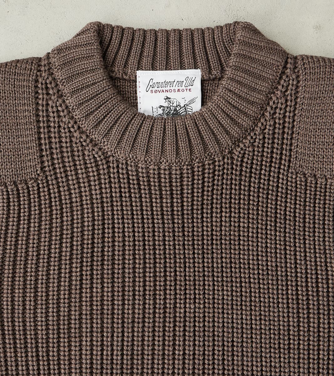 Robust Crewneck - Terra Magma Brown