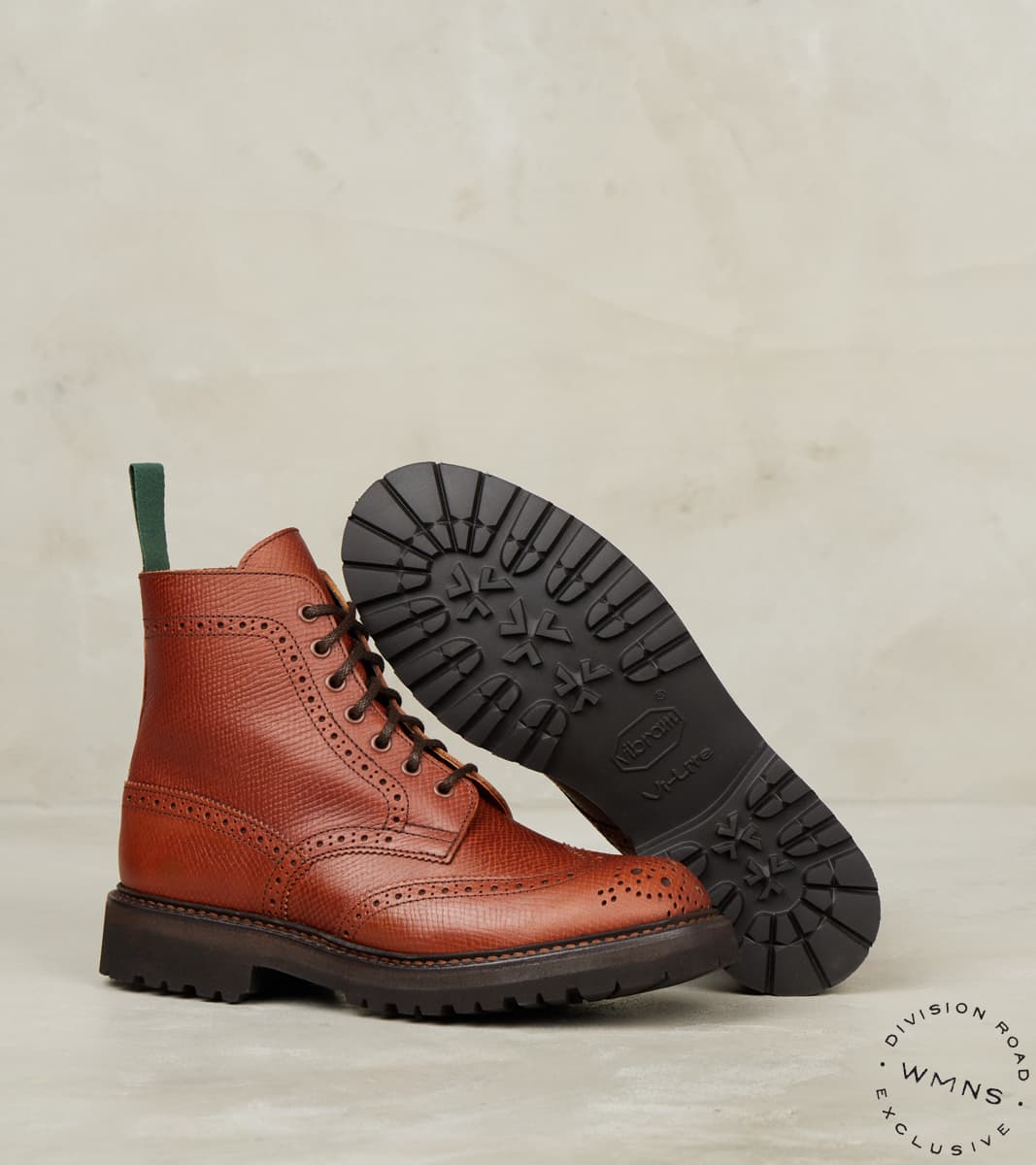 WMNs Stephy Brogue Nomad Boot - Horween Sienna Pioneer Hatch Grain