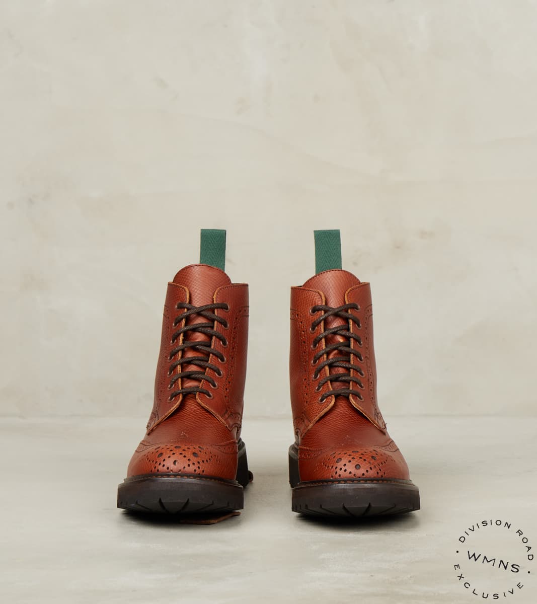 WMNs Stephy Brogue Nomad Boot - Horween Sienna Pioneer Hatch Grain