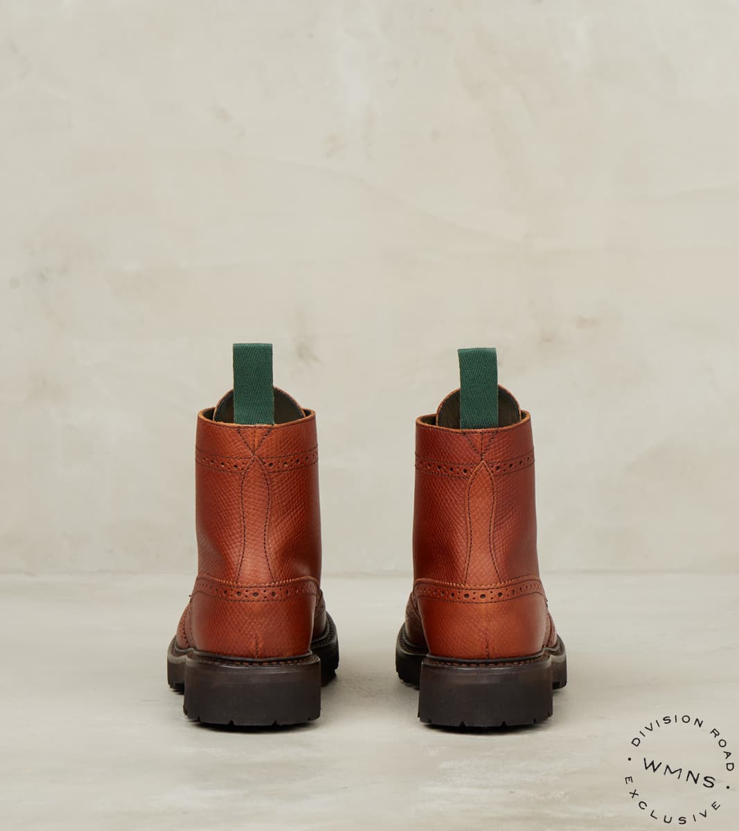 WMNs Stephy Brogue Nomad Boot - Horween Sienna Pioneer Hatch Grain