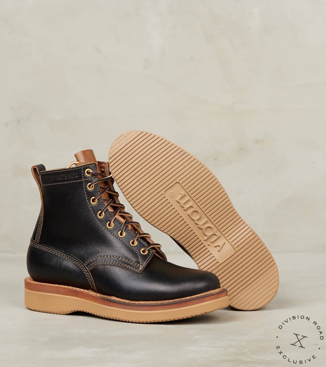 Cruiser 350 - 55 - Vibram 2060 - Horween Black Waxed Flesh
