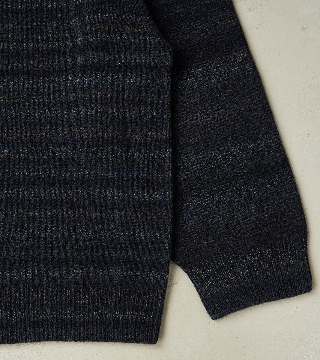 Gradation Trace of Repair High Neck Cardigan - Navy Black